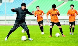 孙楠爆料足球队视频,揭秘足球圈不为人知的一面